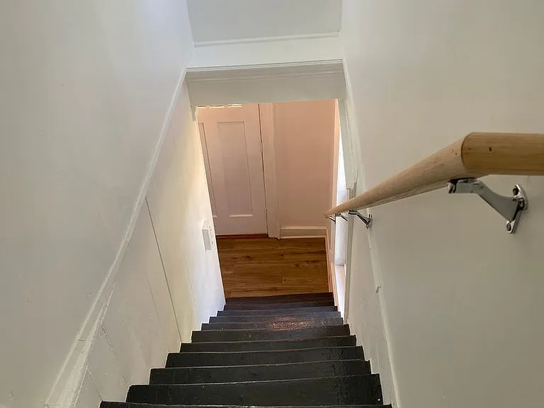 882 Quinnipiac Ave — Photo 16