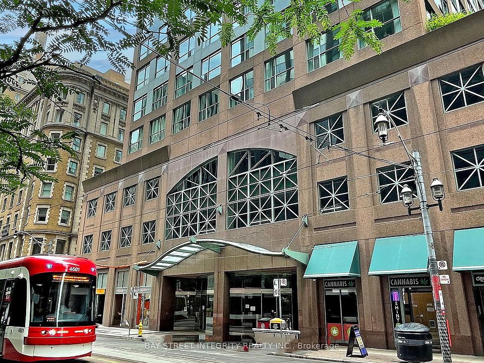 1st image of 7 King St E #917