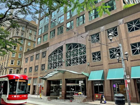 7 King St E #917, Toronto, ON M5C 3C5