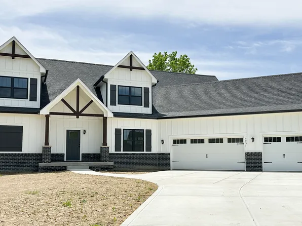 9184 Manship Ln, Fortville, IN 46040