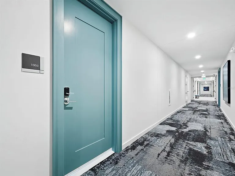 301 Quay Cmns #1003 — Photo 14