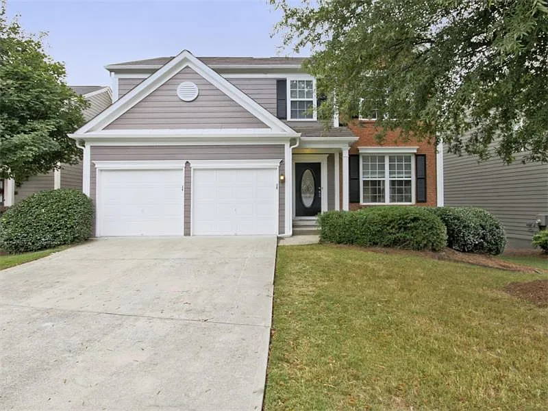 2504 Alvecot Cir SE photo 1