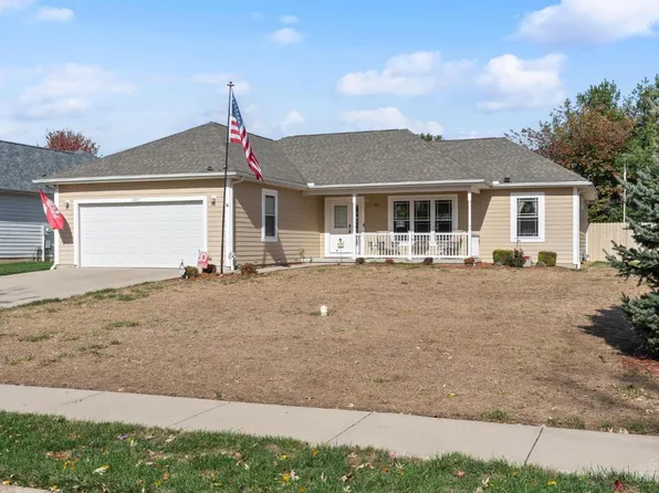 1247 Peggy Ln, Wilmington, OH 45177