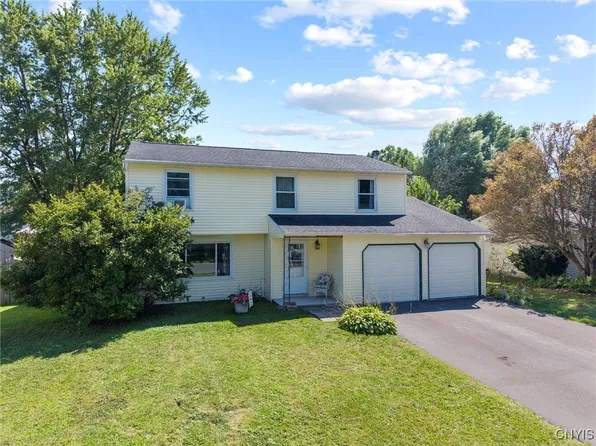4158 Rancho Park Dr, Liverpool, NY 13090