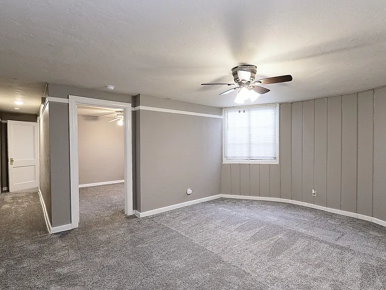 1745 E St #4 — Photo 9