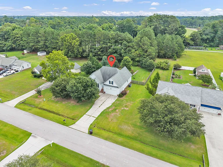210 Raven Ridge Ct — Photo 39