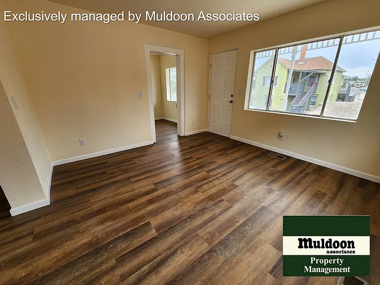 625 Elm St — Photo 2