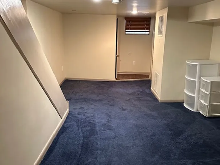 2441 S Woodstock St — Photo 28