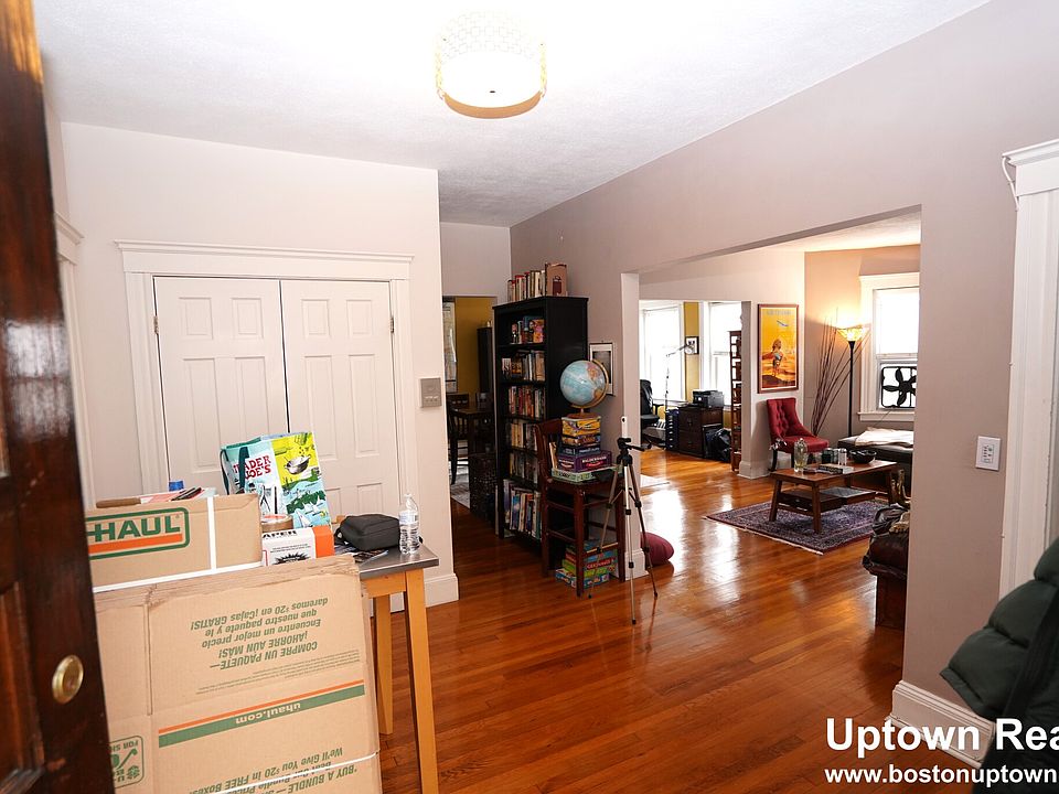 Entry Foyer