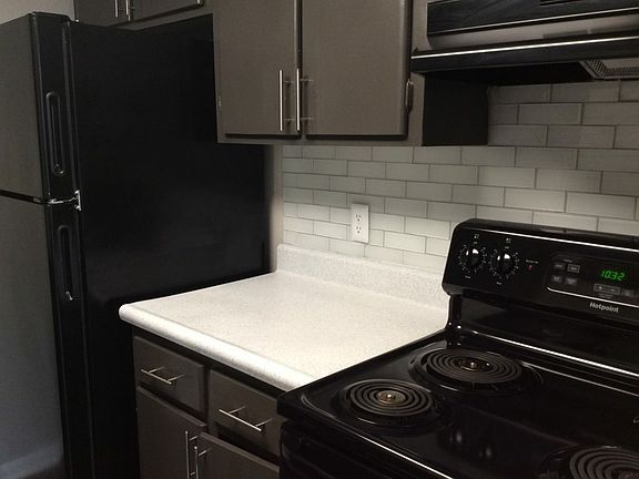 4th image of 5445 S Alameda St #24A