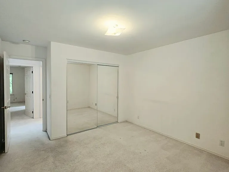 101 Mockingbird Ln — Photo 15
