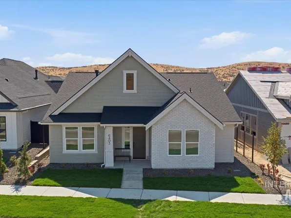 6403 N Barholm Ln, Eagle, ID 83616