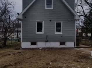 22419 143rd Ave, Jamaica, NY 11413