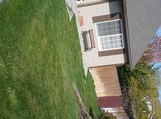 114 N 89th Ave, Yakima, WA 98908