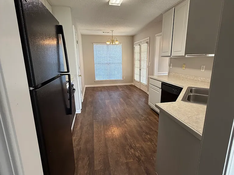3020 Meadow Glen Pass — Photo 30