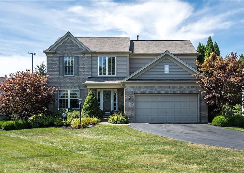 1st image of 154 Chadwick Ct