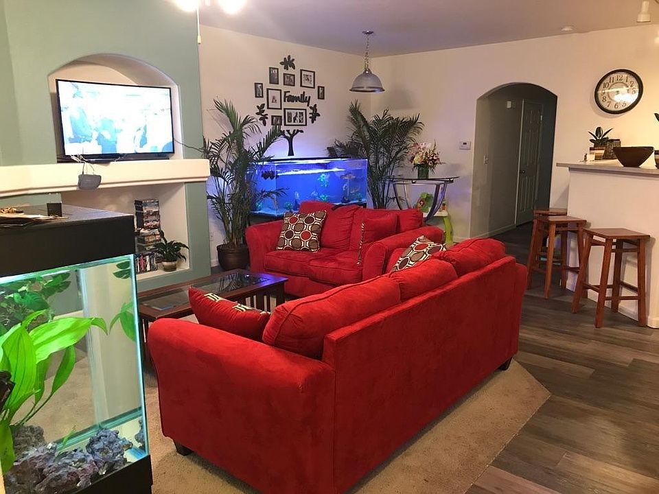 2nd image of 5551 29th St Unit 213