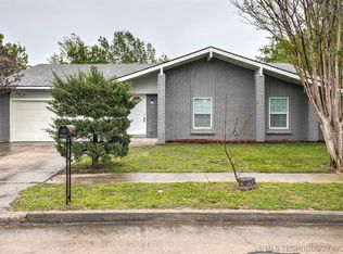 917 S Ironwood Ave, Broken Arrow, OK 74012
