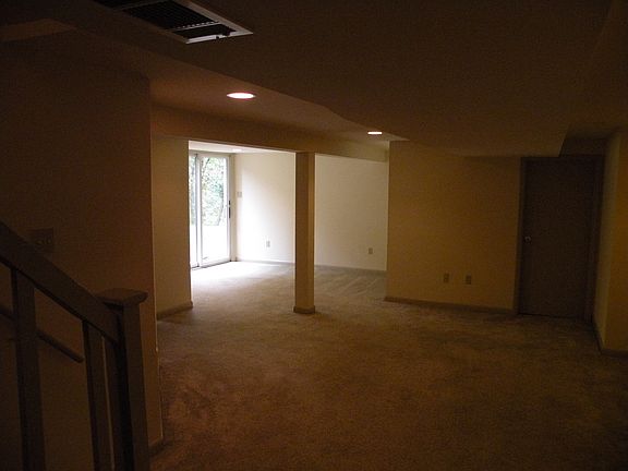 Finished basement rec room