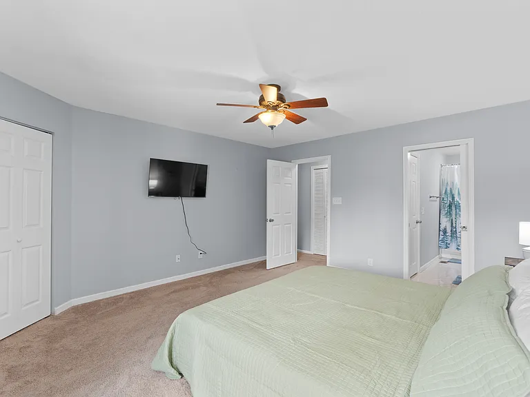 4838 Huron Dr — Photo 5
