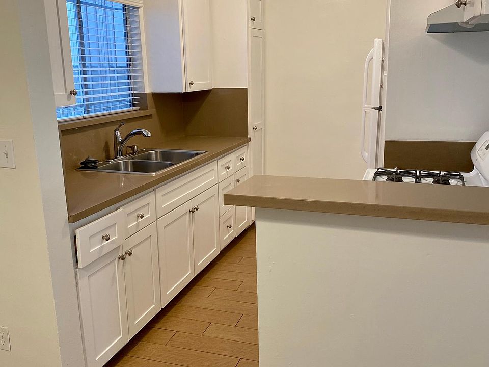 1st image of 9129 National Blvd #2