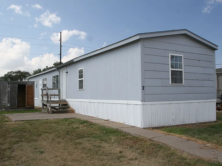 1590 Hwy 40 Bypass — Photo 1