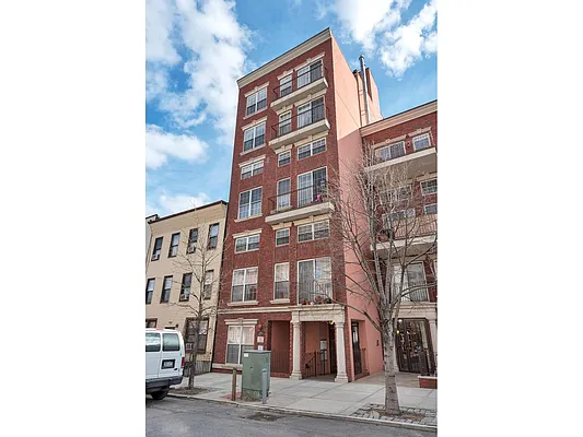 Rented by Douglas Elliman | media 15