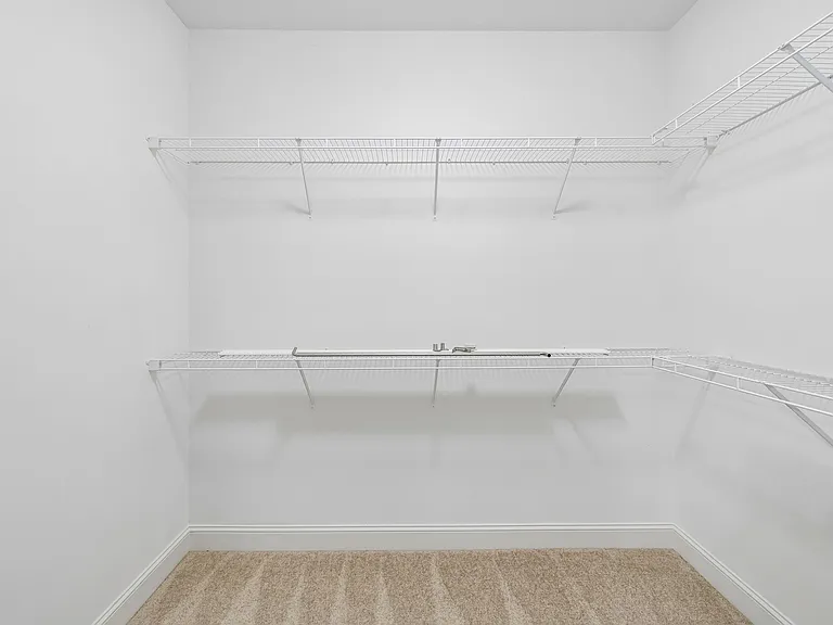 5425 Bungalow Cir — Photo 30