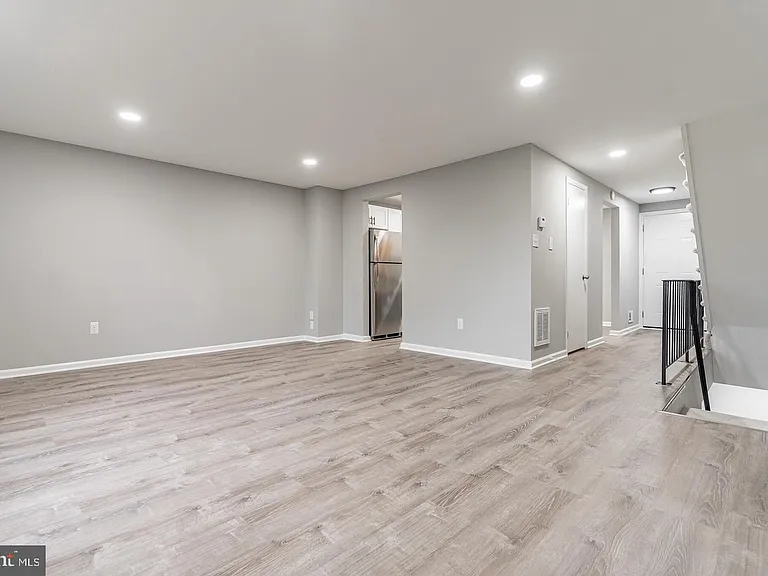 14365 Watery Mountain Ct — Photo 4
