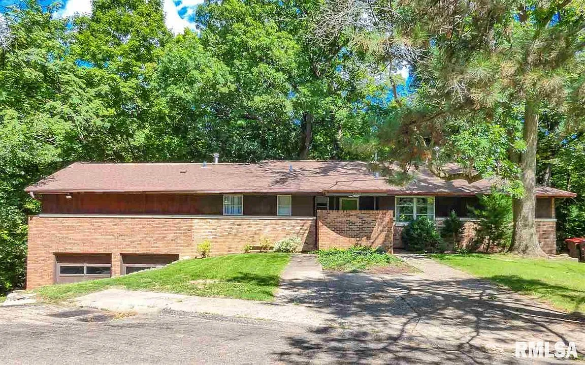 4204 N Timber Cir photo 1