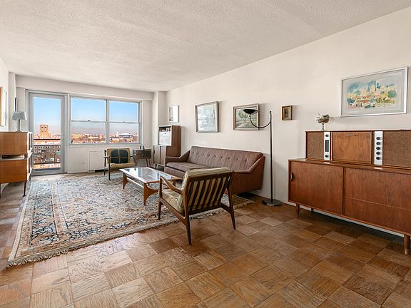 2nd image of 70-31 108th St #12C