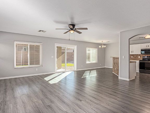 5th image of 22455 W Woodlands Ave