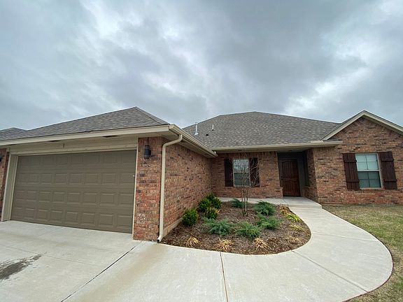 4th image of 412 Josephine Ct