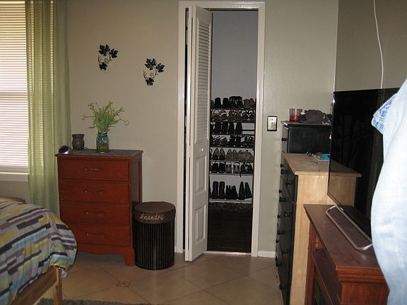 4th image of 3311 Excalibur Way