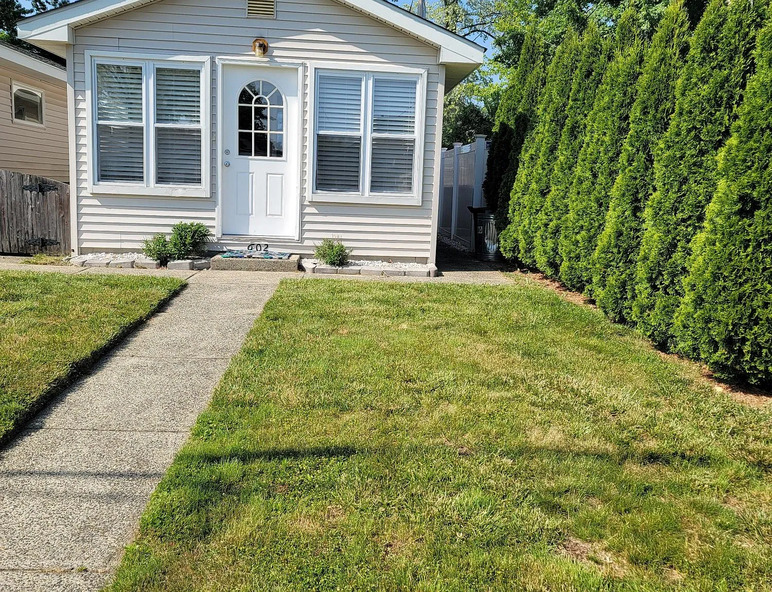 2 bed, $1,700 — Photo 1