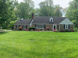 312 Station Ave, Glenside, PA 19038