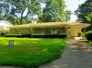 16 Kaye Ln, Jacksonville, AR 72076