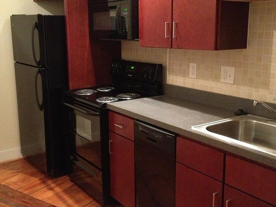 1st image of 304 E Bank St APT 322