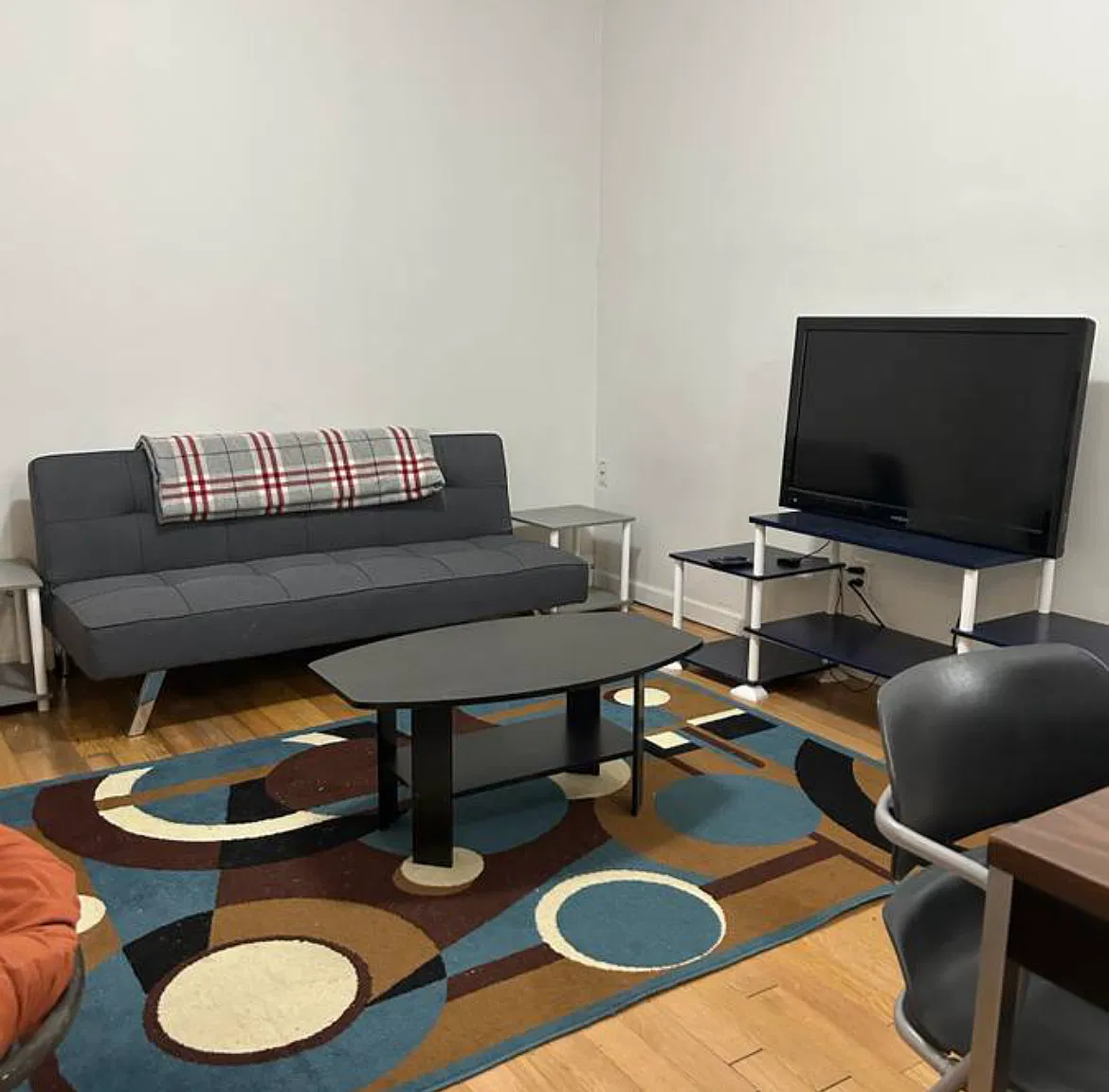 1 bed, 1000 sqft, $1,800 — Photo 3