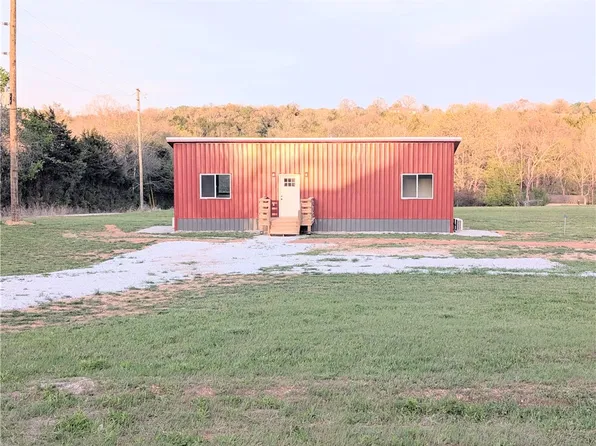 7304 E Old Ritchie Rd, Lead Hill, AR 72644