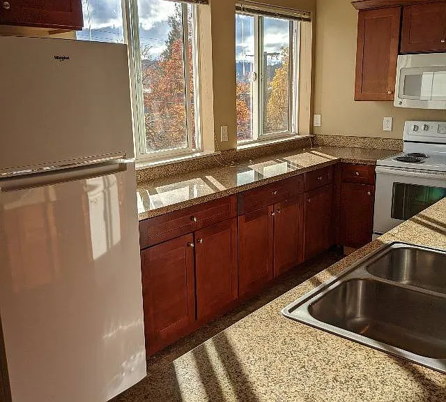 #14 - Kitchen #14 - Kitchen