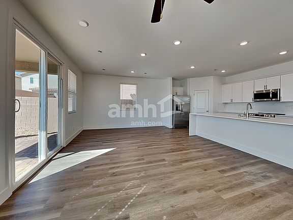 5th image of 8373 Buckskin Cliff Ave