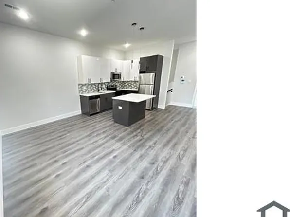 2100 N Front St, Philadelphia, PA 19122