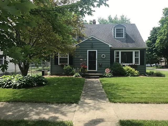 519 Horne St photo 1