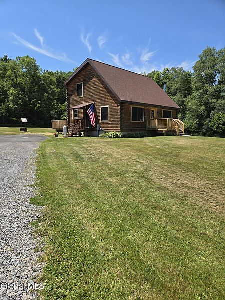 3rd image of 1091 Goldfoot Road