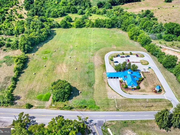 S George St, Charles Town, WV 25414