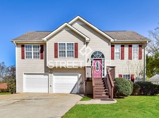 109 Fawn Ln, Carrollton, GA 30179