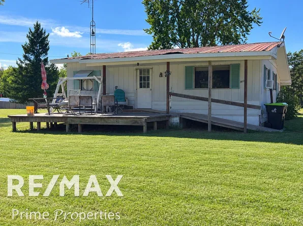 3606 Angus St, Standish, MI 48658