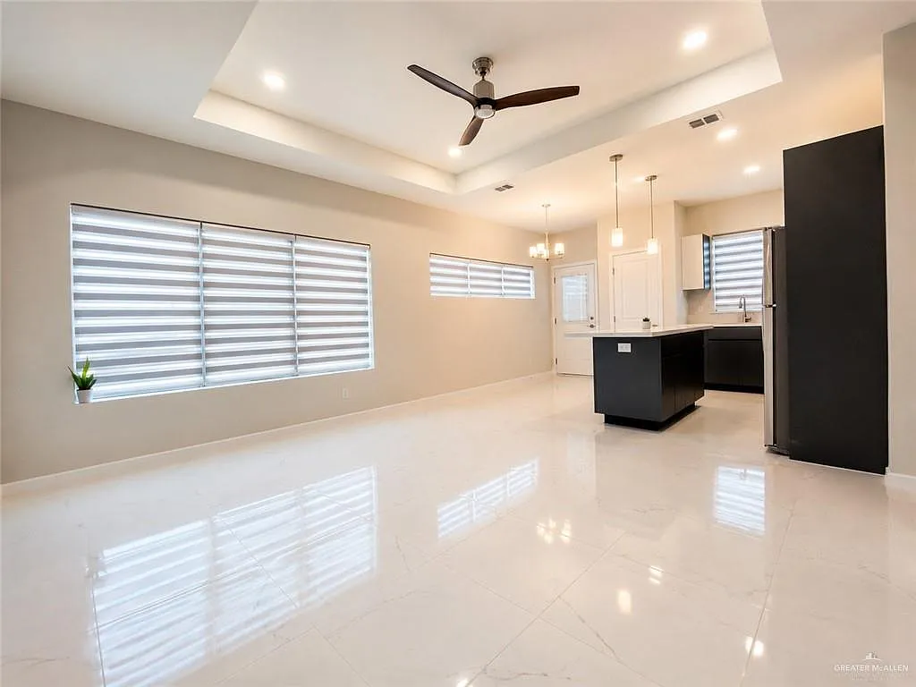 2 bed, 2.0 bath, $1,150 — Photo 3