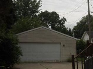 516 Ideal St, Milan, MI 48160